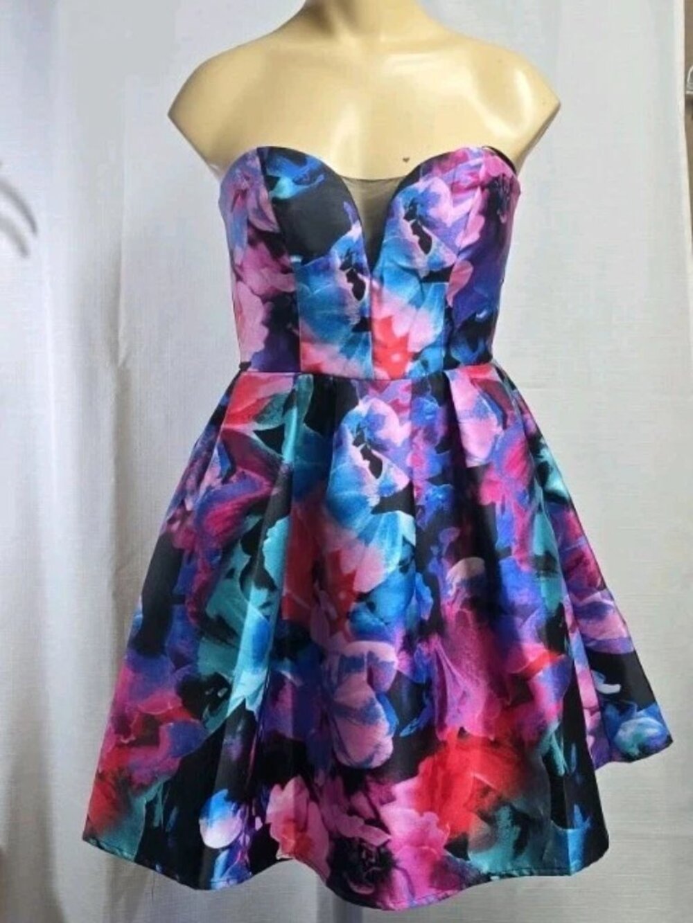 B. Darlin Juniors Short Fit & Flare Floral Dress